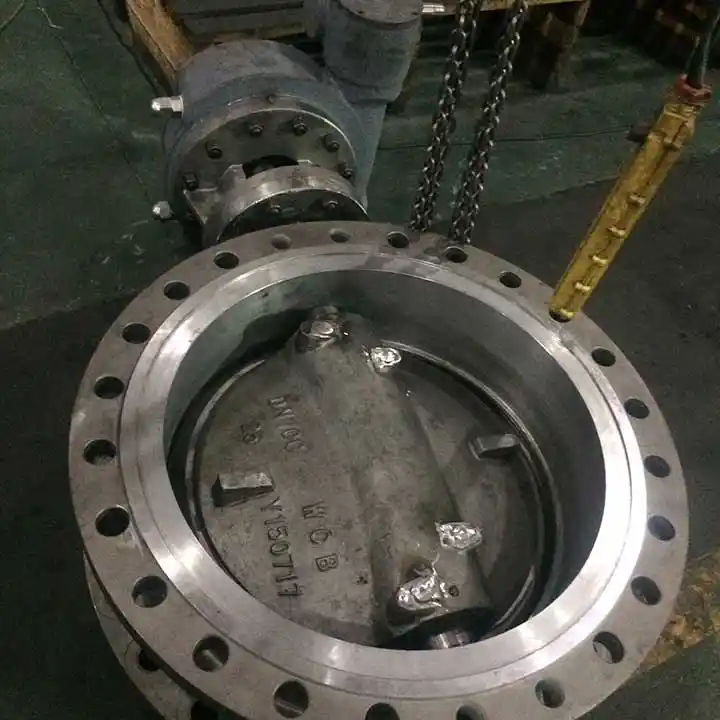  Задвижки Кованные